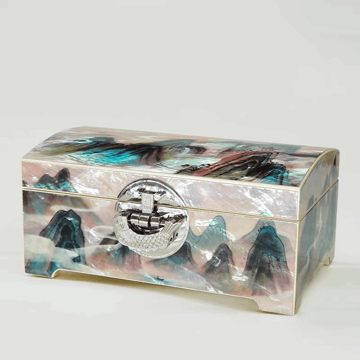 Mother-of-pearl lacquerware Urn