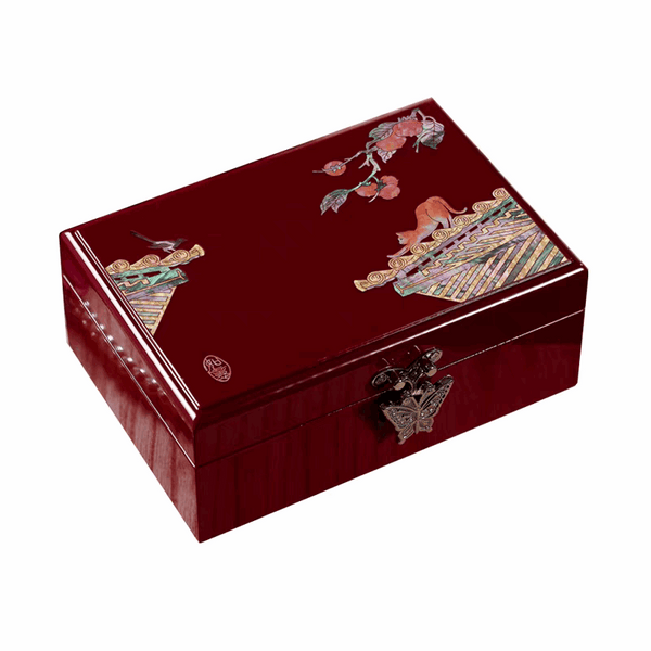 Mother-of-pearl lacquerware urn