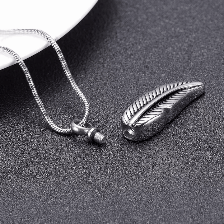 Leaf Cremation Jewelry