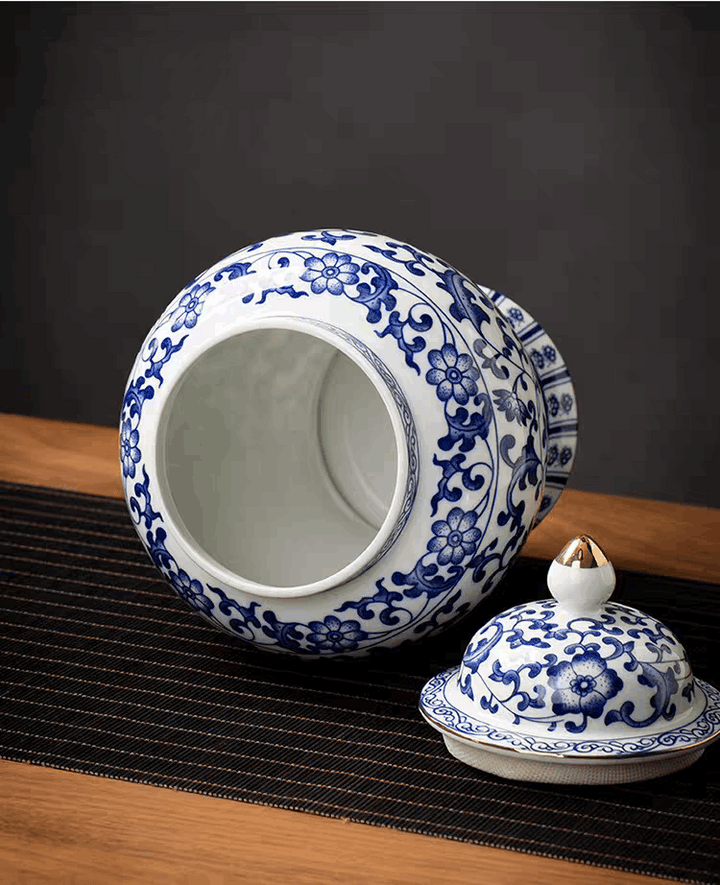 Blue lotus-pattern Chinese Ceramic Urn